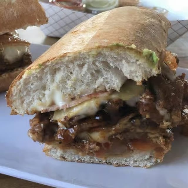 Torta Hawaiiana.